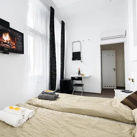 Annabelle Downtown 3*